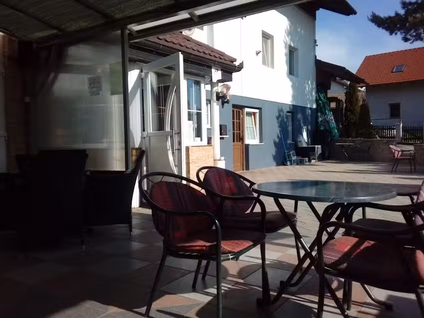 Bistro &ldquo;Tnt&rdquo; Dragica Žvikart s.p.