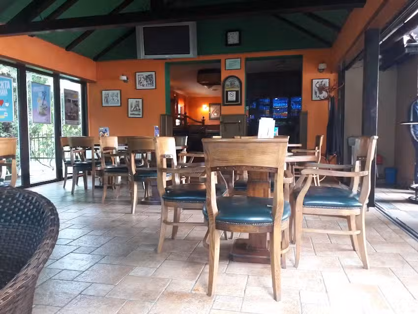 Caffe Bar-Furči, Alojz Krhlanko sp