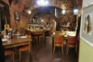 Compa Restaurant Okrepčevalnica Čompa