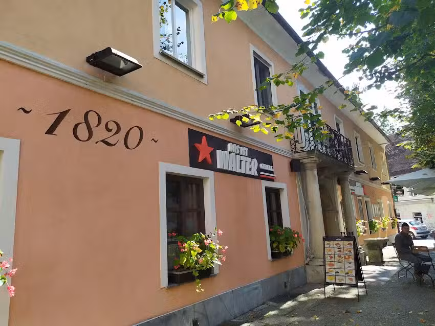 Das Ist Walter Center Ljubljana