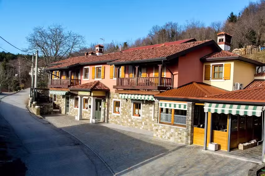 Domačija pri Damjanu, Loredana Černigoj s.p.