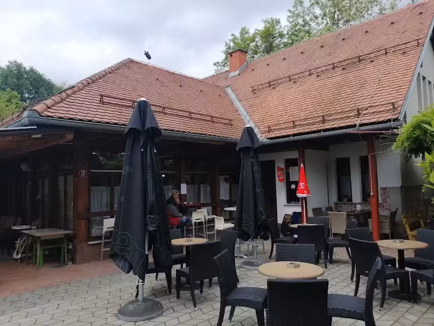 Gostilna GEZOVE JAME Sebastijan Rudolf s.p.