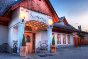 &Scaron;entpeter Inn and Pizzeria