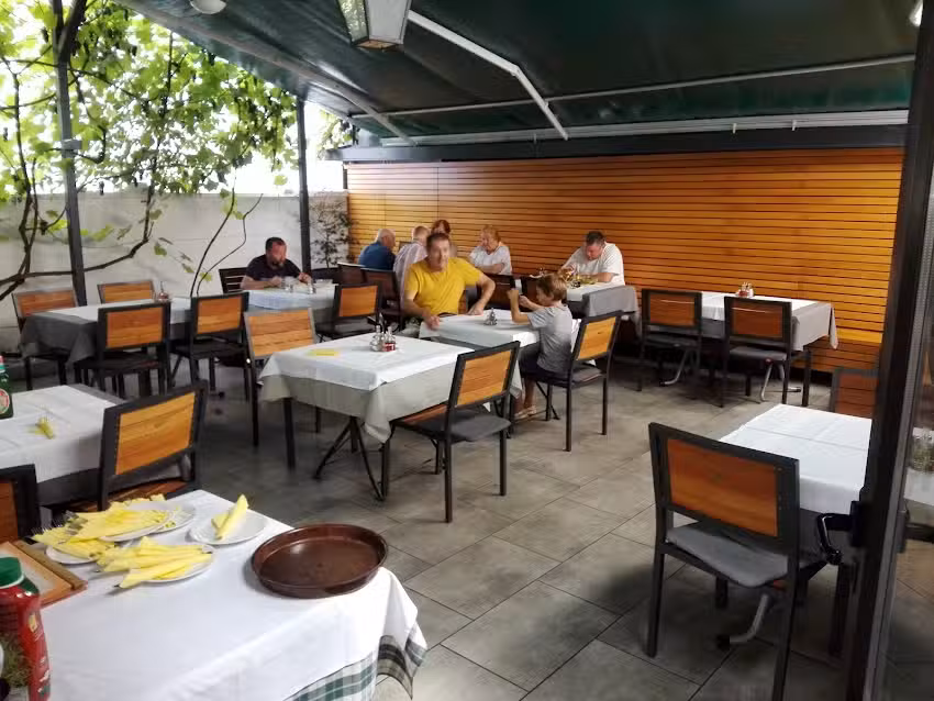 Gostilna in pizzeria Julči