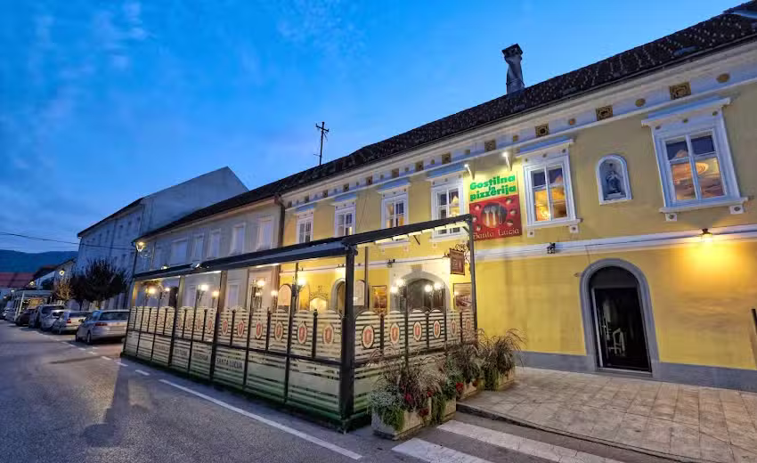 Ristorante e pizzeria &ldquo;Santa Lucija&rdquo;