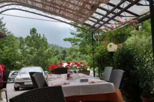 Gostilna Ka-Ra Ljubo Kapelj S.P.