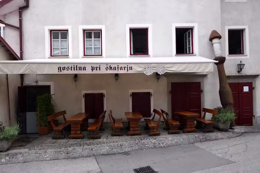 Gostilna pri &Scaron;kafarju