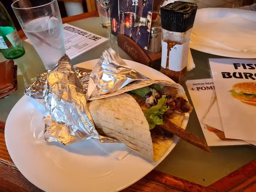 Gostilna “Pri Suhem Mostu”