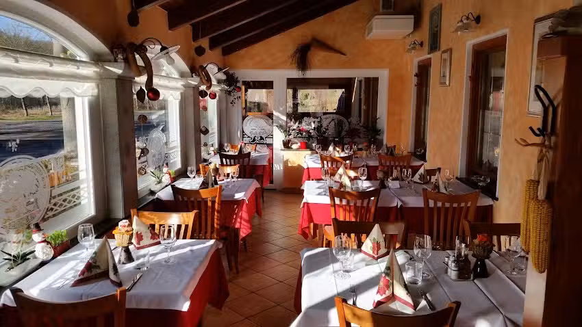 Gostilna pri Zotlarju, Tadeja Logar s.p.