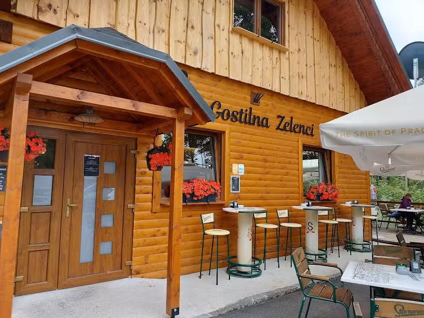 Zelenci Inn