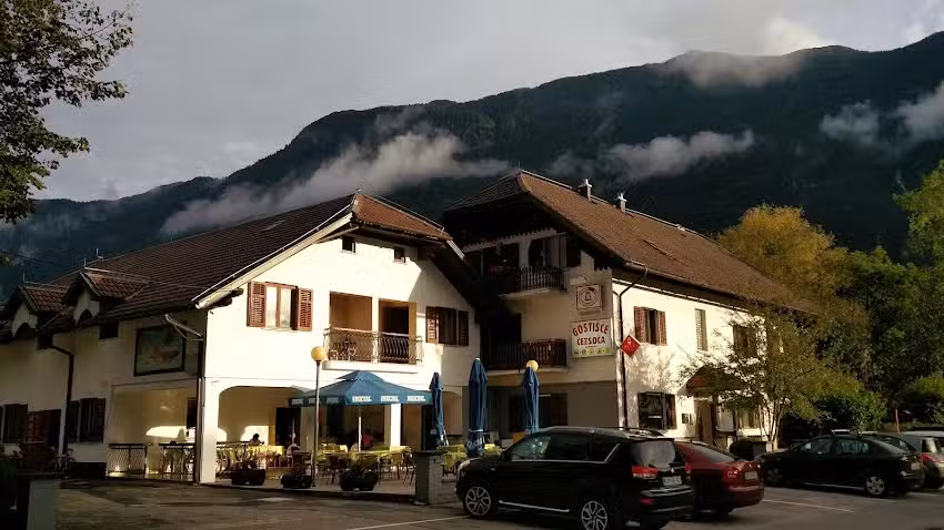 Gosti&scaron;ce Čezsoča