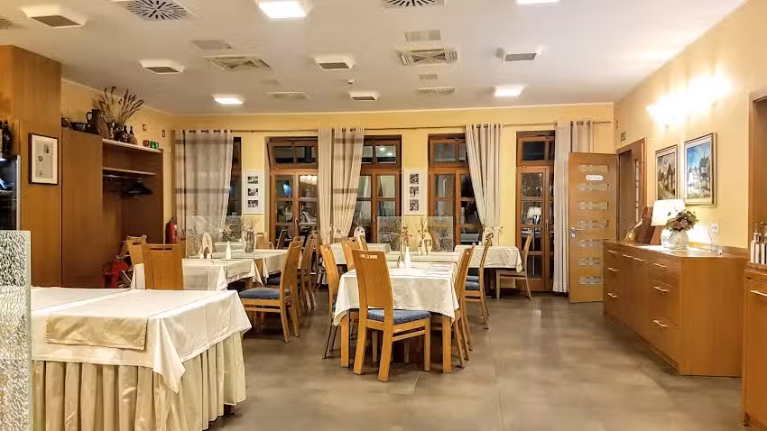 Hotel in gostilna Triglav, Dobrna