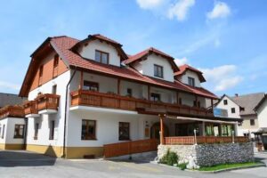 Hotel in restavracija Planinka