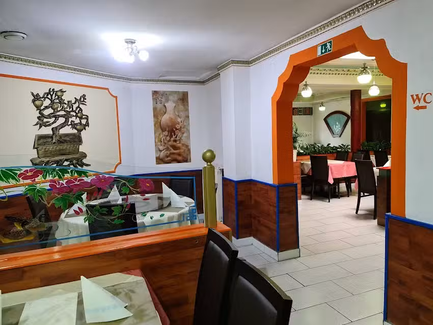 Two Dragons Chinese Restaurant