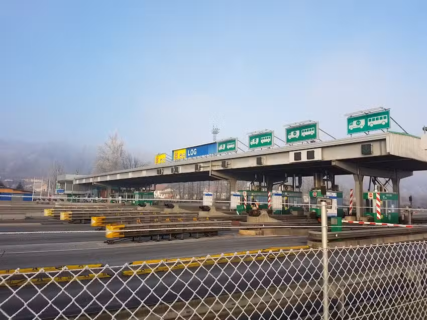 Lama Co., commercio e servizi, Ltd.