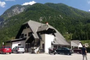 Metoja, gostinstvo, turizem in storitve Božo Bradaškja s.p.