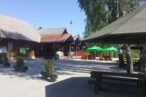 Okrepčevalnica brunarica