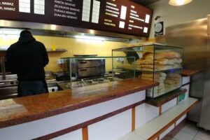 Fast Food Mowing, Šukri Abdulaji sp