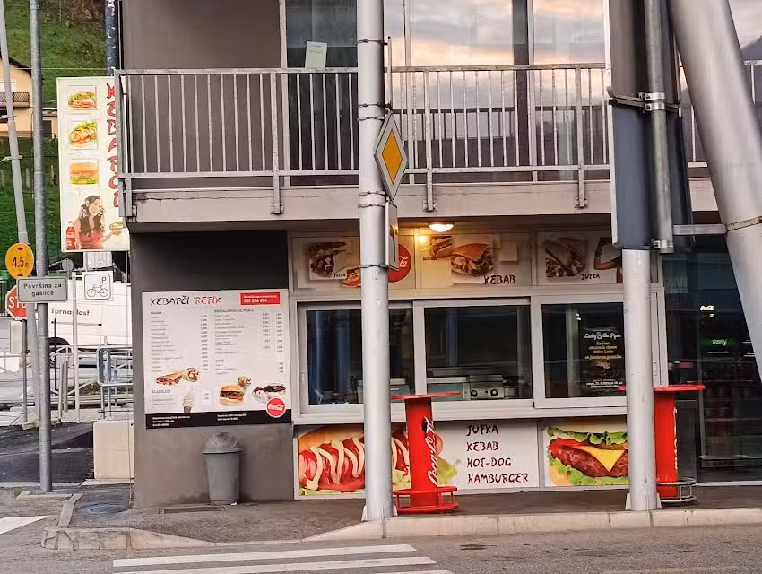 Kebabči Refik snack bar, Gzim Abazi, sp