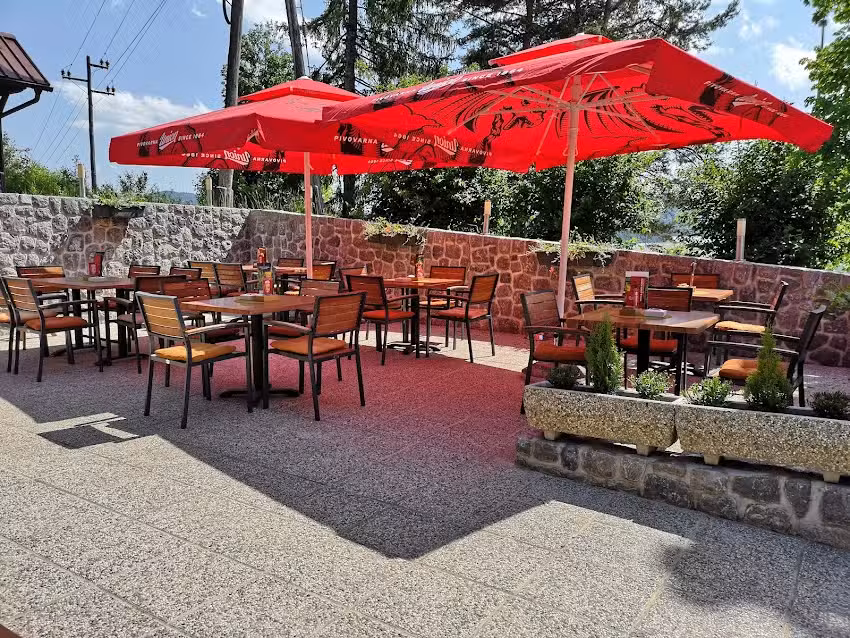 Okrepčevalnica Lovec