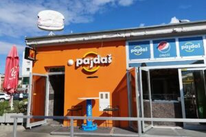 Snack bar Pajda&scaron;, Jonuz Sadiki, sp