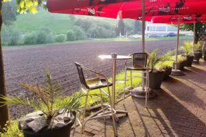 Refreshment shop pizzeria laguna, Branko Lukačić sp