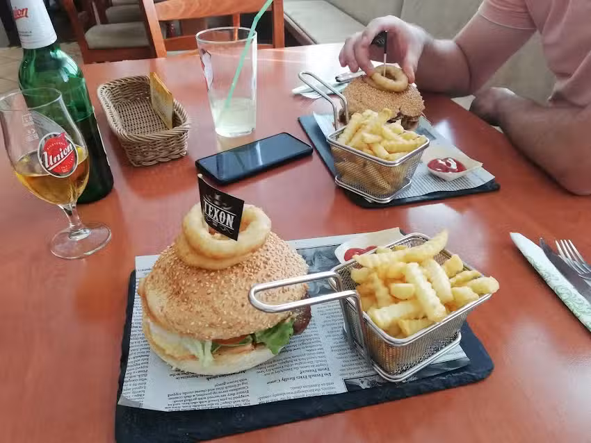 Okrepčevalnica, vulkanizerstvo Martina Turk s.p.