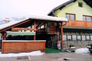 Picerija Gorski privez, gostinske storitve, d.o.o.