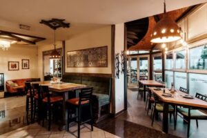 PIZZERIA & GRILL VERDE PETROVCE