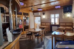 PICERIJA ZLATI &Scaron;KORPIJON &ndash; Vanja Perc s.p.