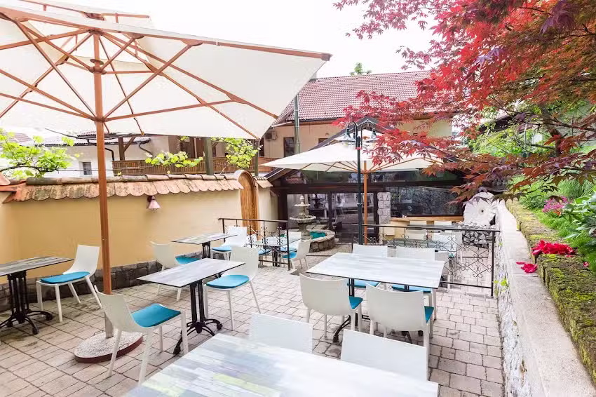 Pizzeria and pub Grebenčeva klet