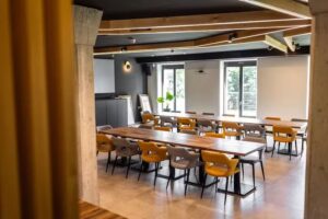 Posestvo Gjerkeš, restavracija in vinska klet – vrhunska vina in penine – prenočišča