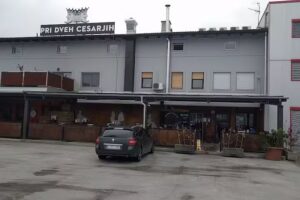 Sotto due imperatori