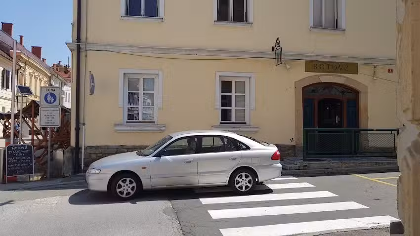 Restavracija &ndash; Pizzerija Rotovž