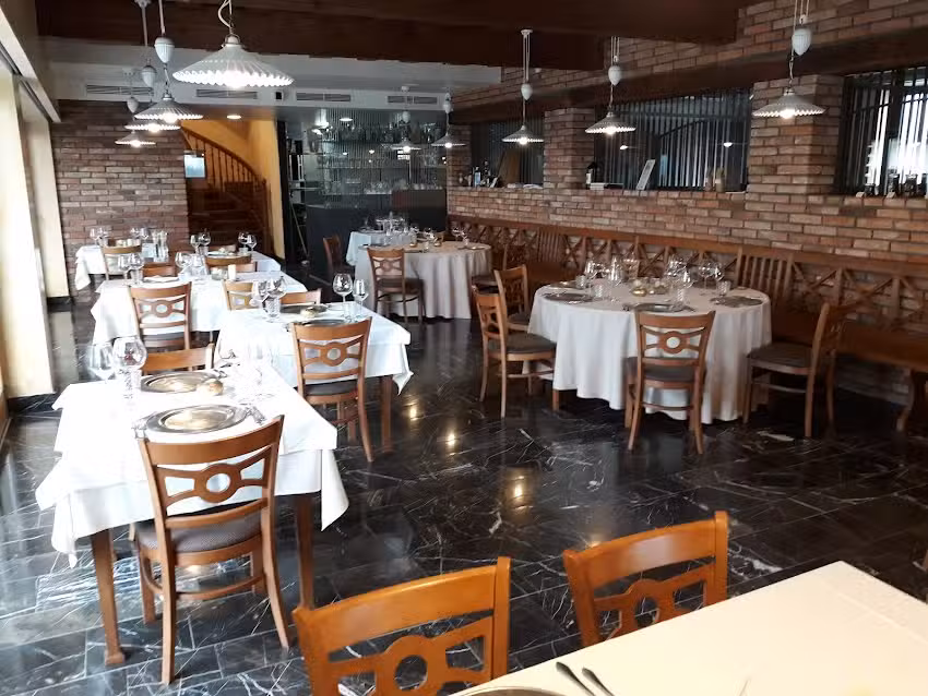 Restavracija Pod Skednjem Posestvo Pule