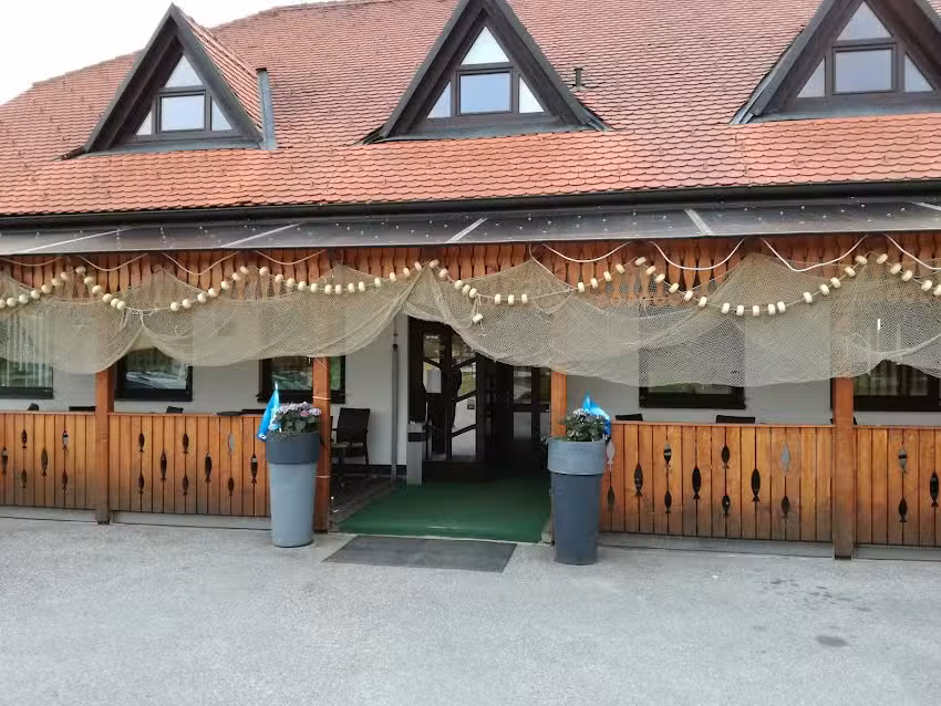 Fisherman&rsquo;s Lodge &ndash; Inn