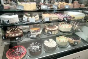 Pastry shop Pr&rsquo;Pek
