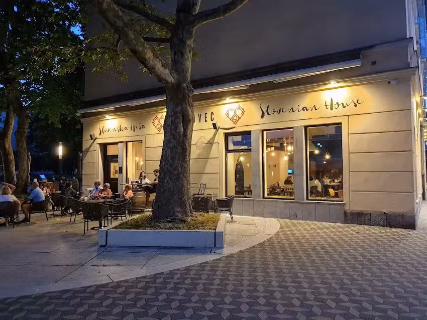 Casa slovena &ndash; Figovec