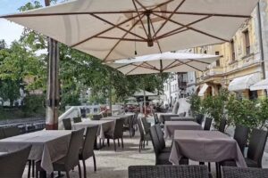 &Scaron;pajza Restaurant & Sorbara Steak House