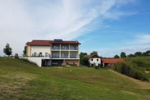 Turistična kmetija Smodi&scaron;